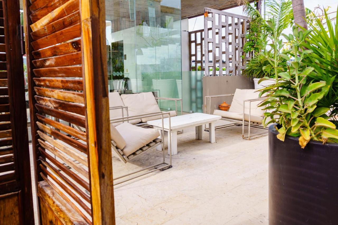Be Playa Hotel Boutique & Rooftop Bar Плая дел Кармен Екстериор снимка