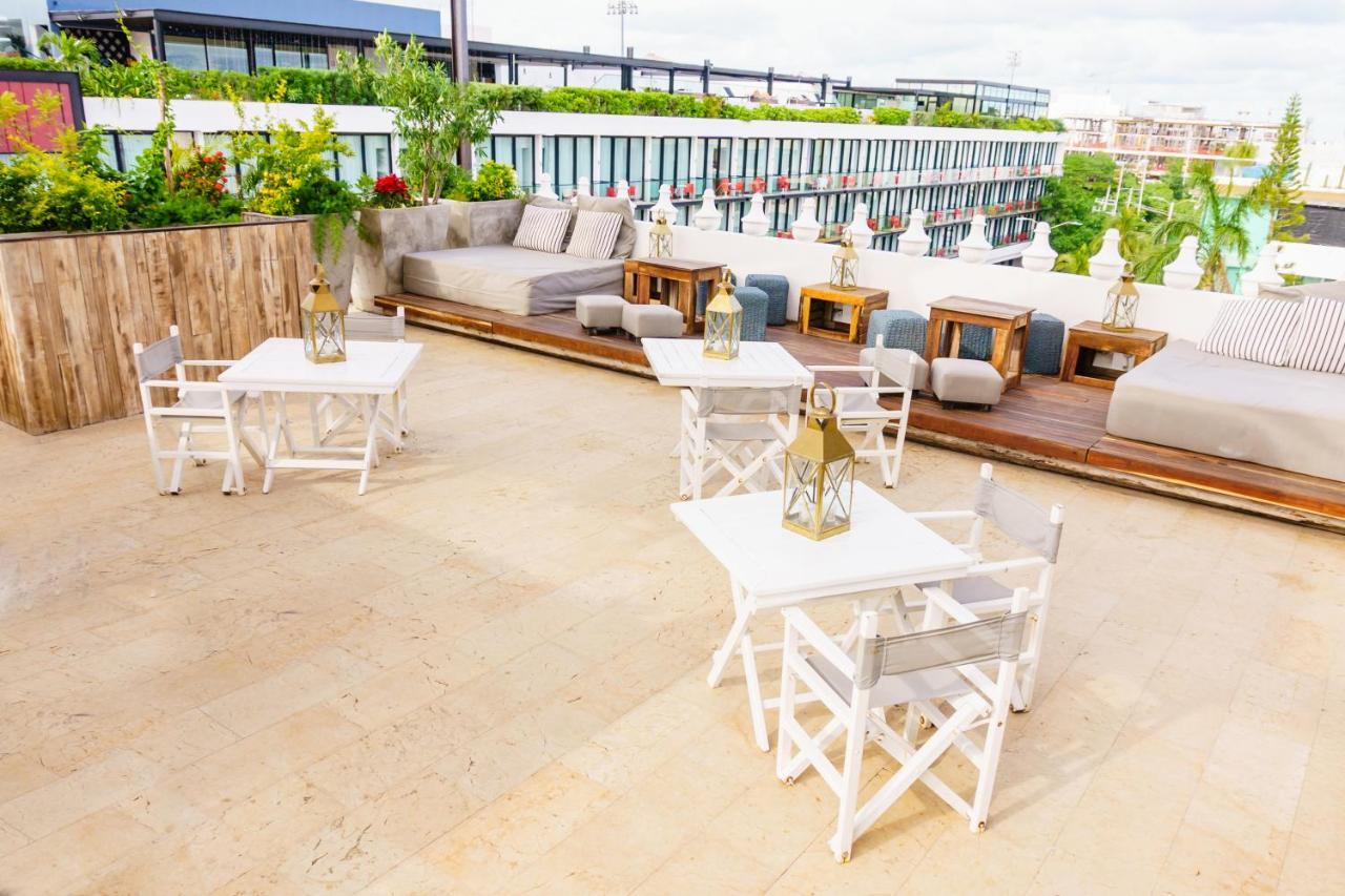 Be Playa Hotel Boutique & Rooftop Bar Плая дел Кармен Екстериор снимка